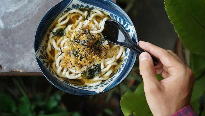 うどん ひと たま カロリー