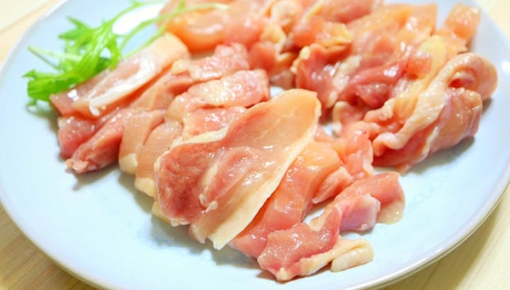 鶏肉のカロリーを部位別に紹介 ダイエットで上手に活用する方法とは Healmethy Press ヘルメシプレス