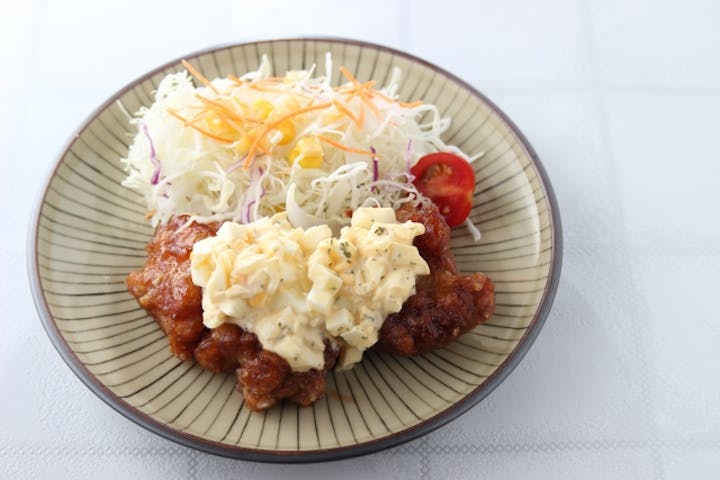 チキン南蛮は高カロリー 高脂質 タンパク質は豊富だけどカロリーに注意 Healmethy Press ヘルメシプレス チキン南蛮は高カロリー 高脂質 タンパク質は豊富だけどカロリーに注意 Healmethy Press ヘルメシプレス