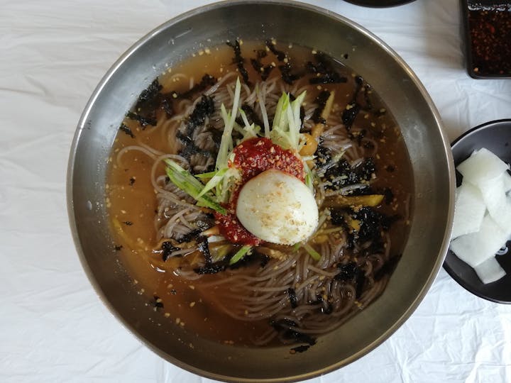 高カロリー 高糖質な冷麺は太りやすい 韓国冷麺と盛岡冷麺の違いも紹介 Healmethy Press ヘルメシプレス 高カロリー 高糖質な冷麺は太りやすい 韓国冷麺と盛岡冷麺の違いも紹介 Healmethy Press ヘルメシプレス
