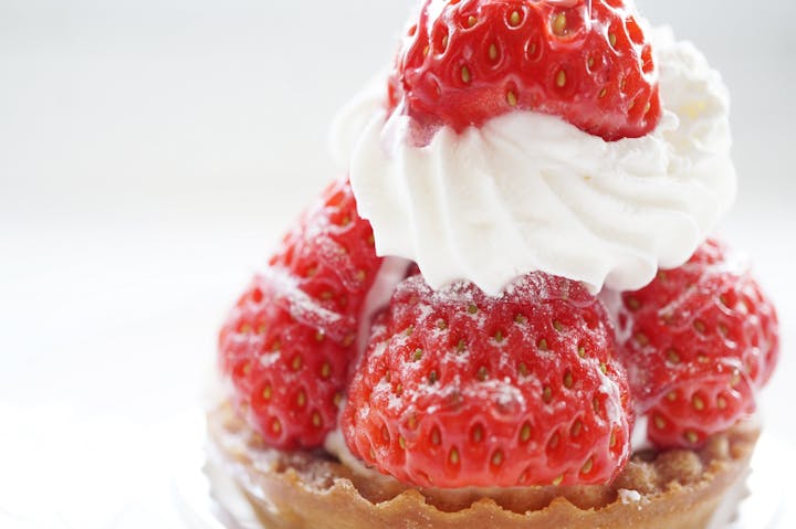 ショートケーキのカロリー 糖質を徹底調査 ダイエット中は低糖質ケーキがおすすめ Healmethy Press ヘルメシプレス