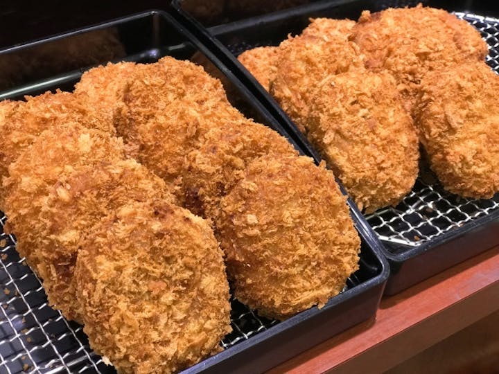 カニクリームコロッケのカロリーは コンビニやイオンなど徹底調査 Healmethy Press ヘルメシプレス