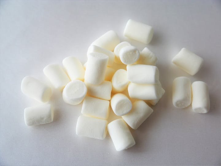 マシュマロのカロリー 糖質を徹底分析 糖質制限中は避けたいお菓子 Healmethy Press ヘルメシプレス